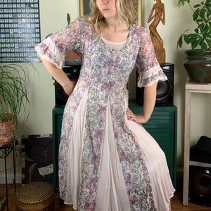 Romantic Cottagecore Floral Midi Dress - fit S-L